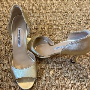 Gold Manolo Blahnik Heels